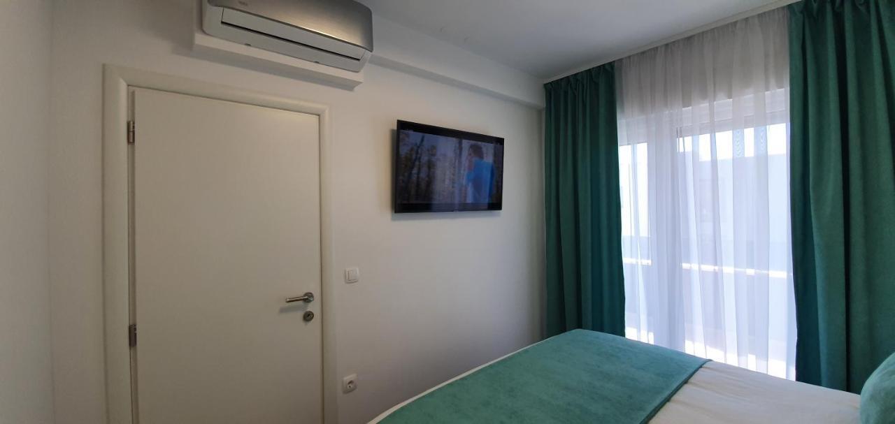 Apartments Elite โตรกีร์ ภายนอก รูปภาพ