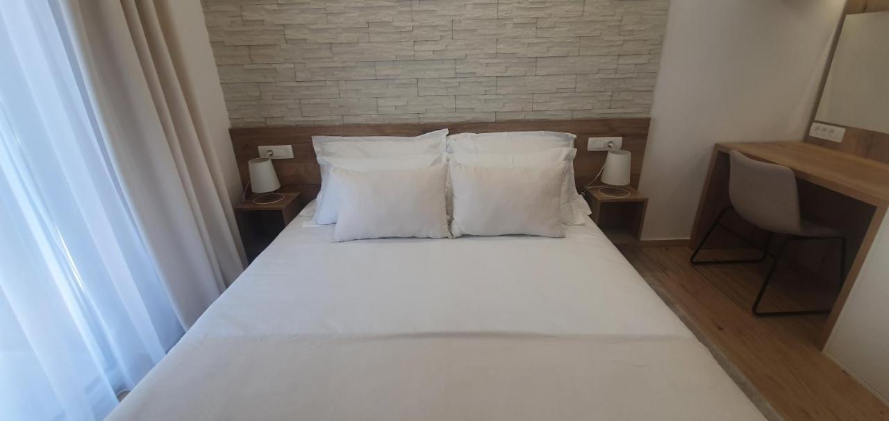 Apartments Elite โตรกีร์ ภายนอก รูปภาพ